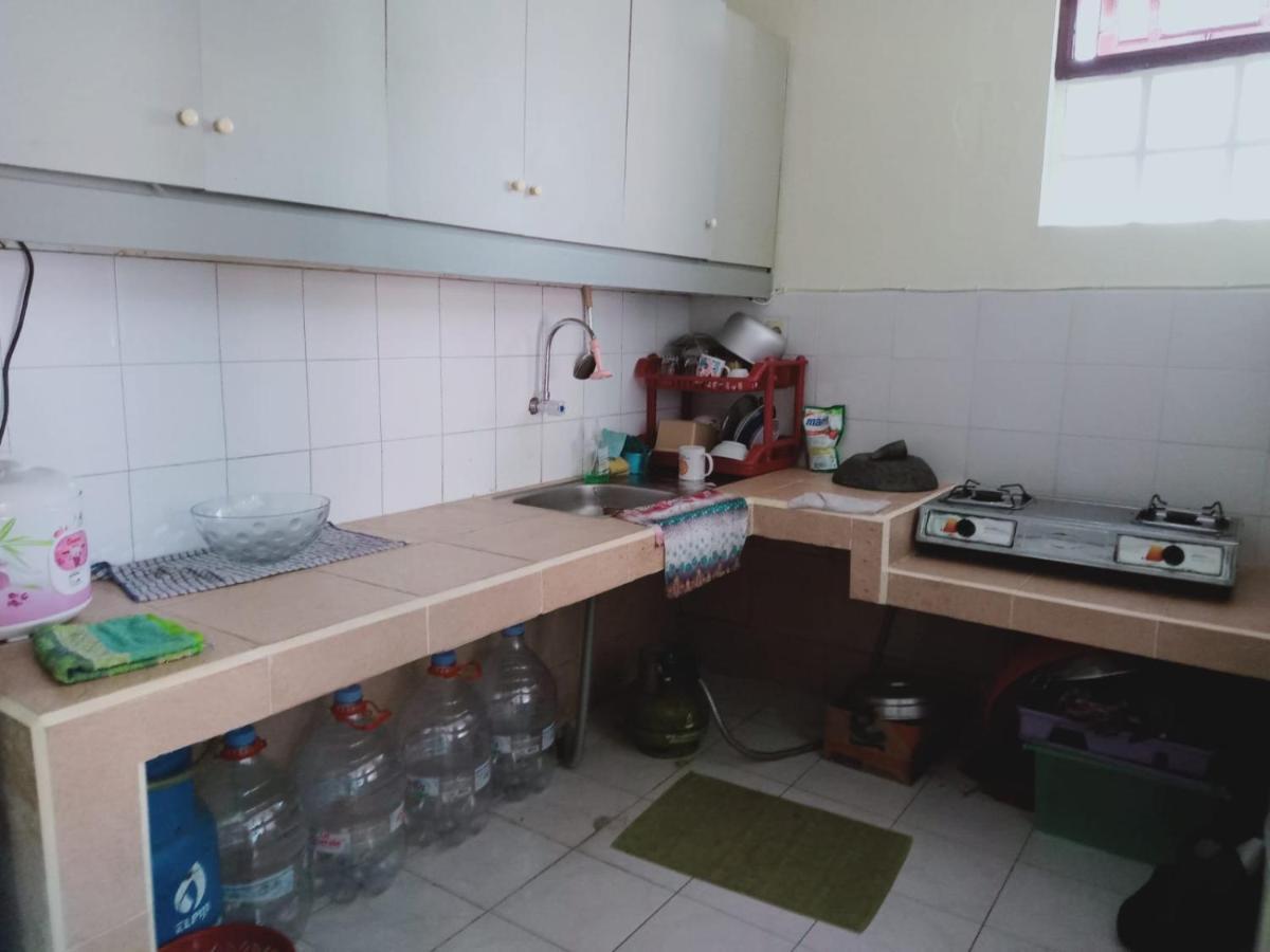 Villa Musti Green Apple Cipanas Sindanglaya Экстерьер фото